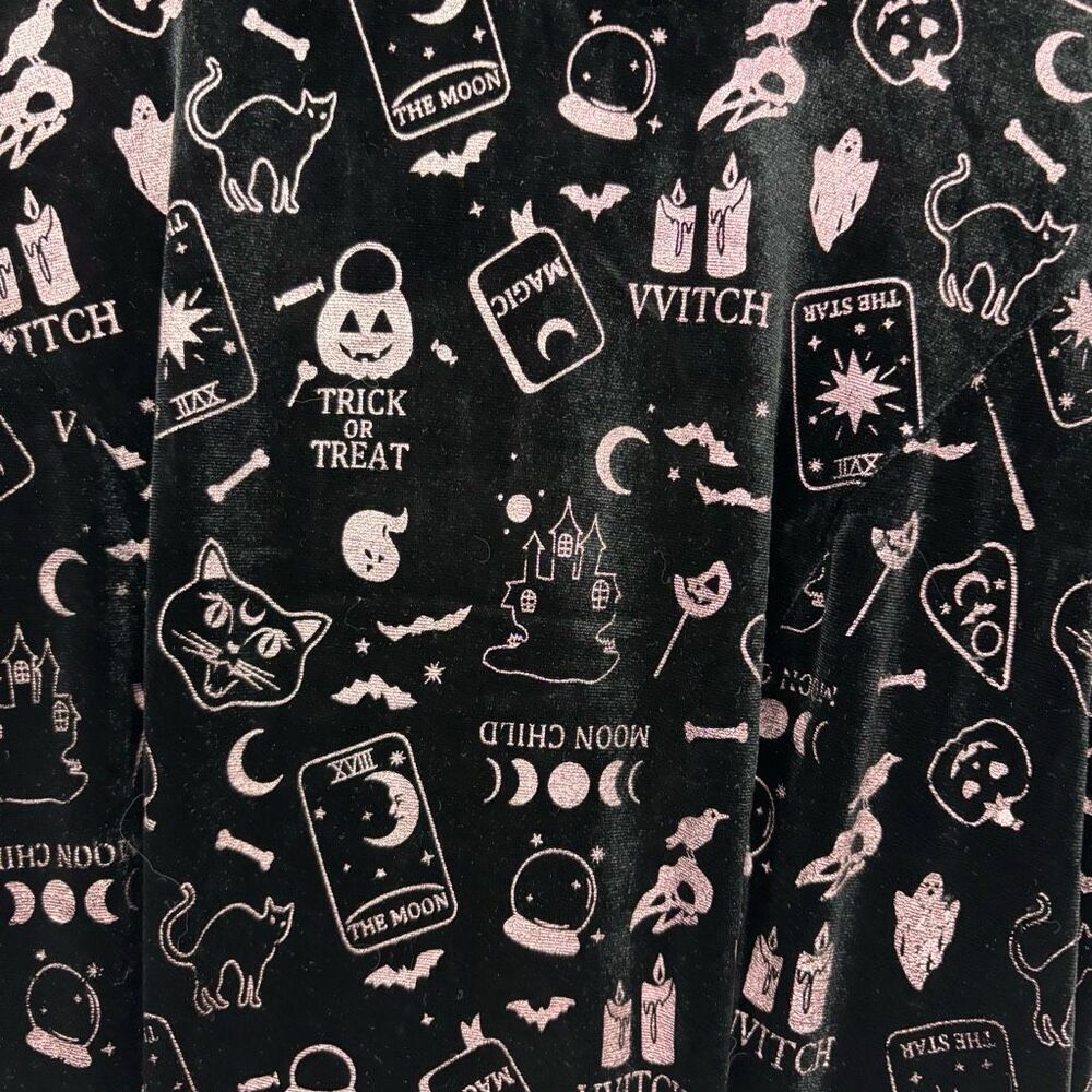 Collectif London Peta Spooky Velvet Swing Dress NWT - Picture 5 of 10